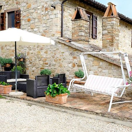 Bed and Breakfast Casale Le Orme Todi Exterior foto